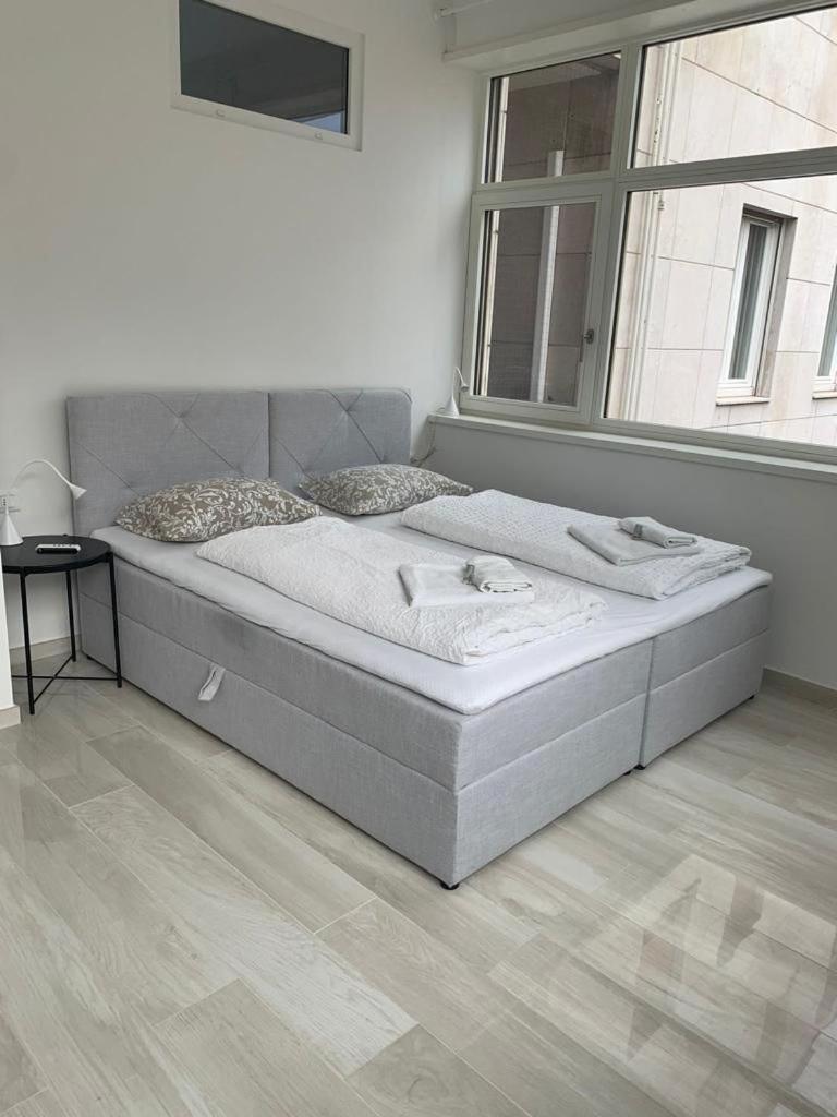 Alps Apartments Viktory Болзано Екстериор снимка